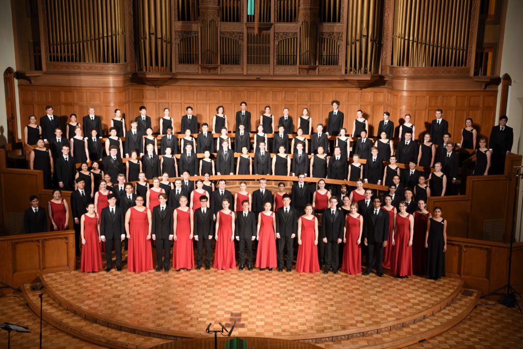 The LCHS Choral Artists sing in France in 2019 on their Europe choir tour